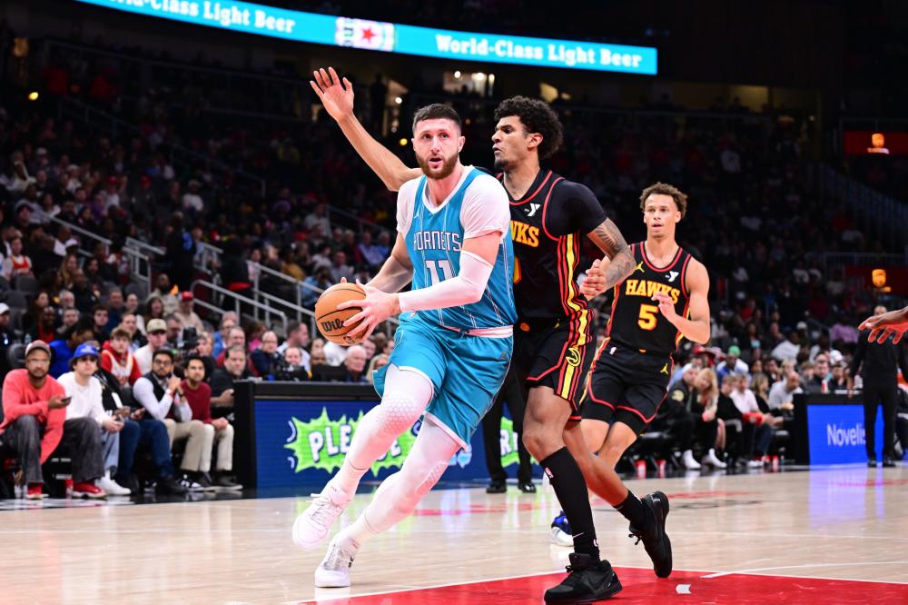 更吸引了众 更吸引了众