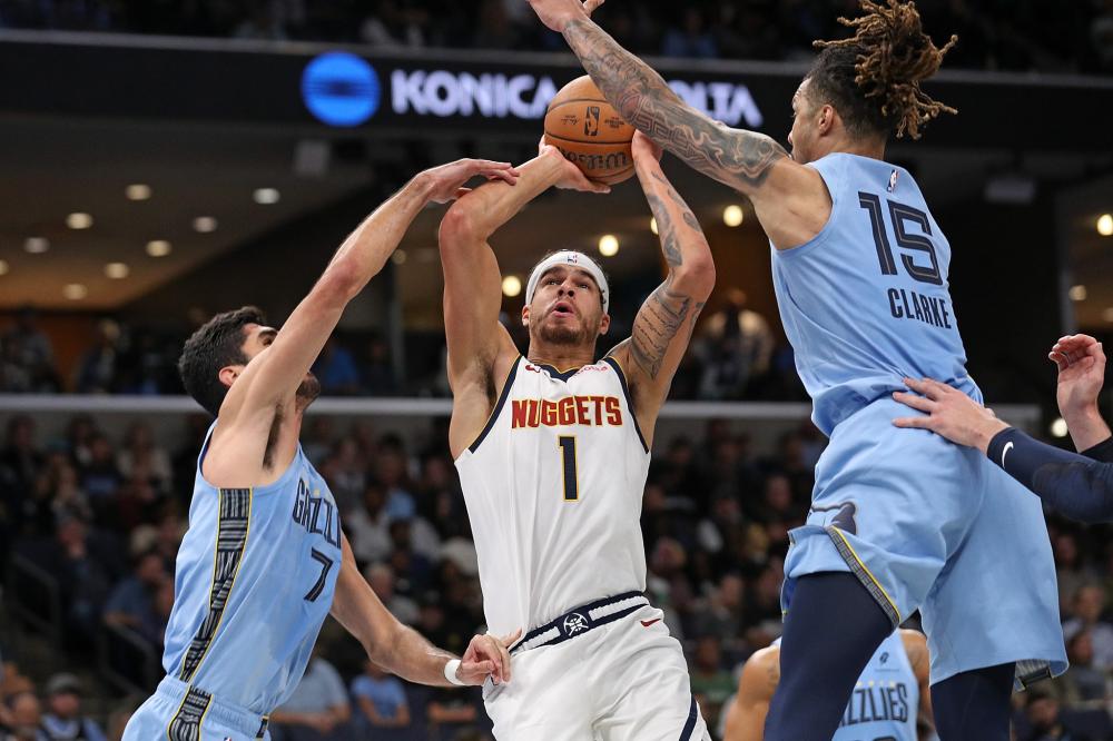 虽然瞬息万 虽然瞬息万