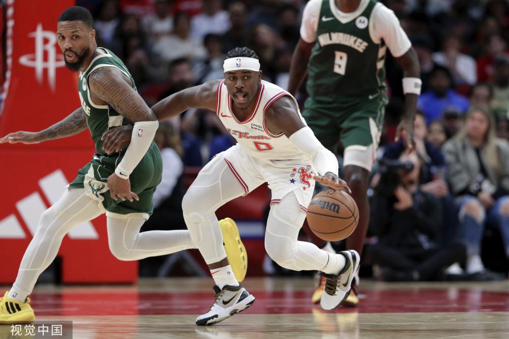 能力达不到轮换球员的标准,勇士锋线新星在场上的表现非常吃力?.