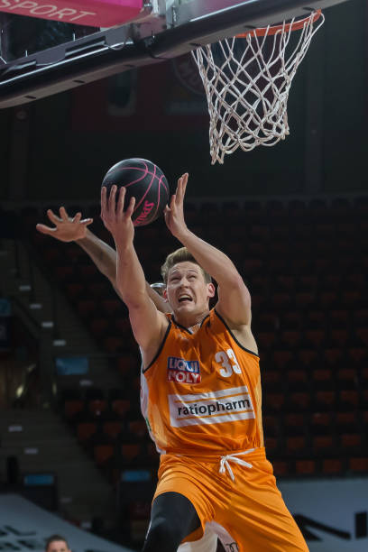 为自己打出 为自己打出